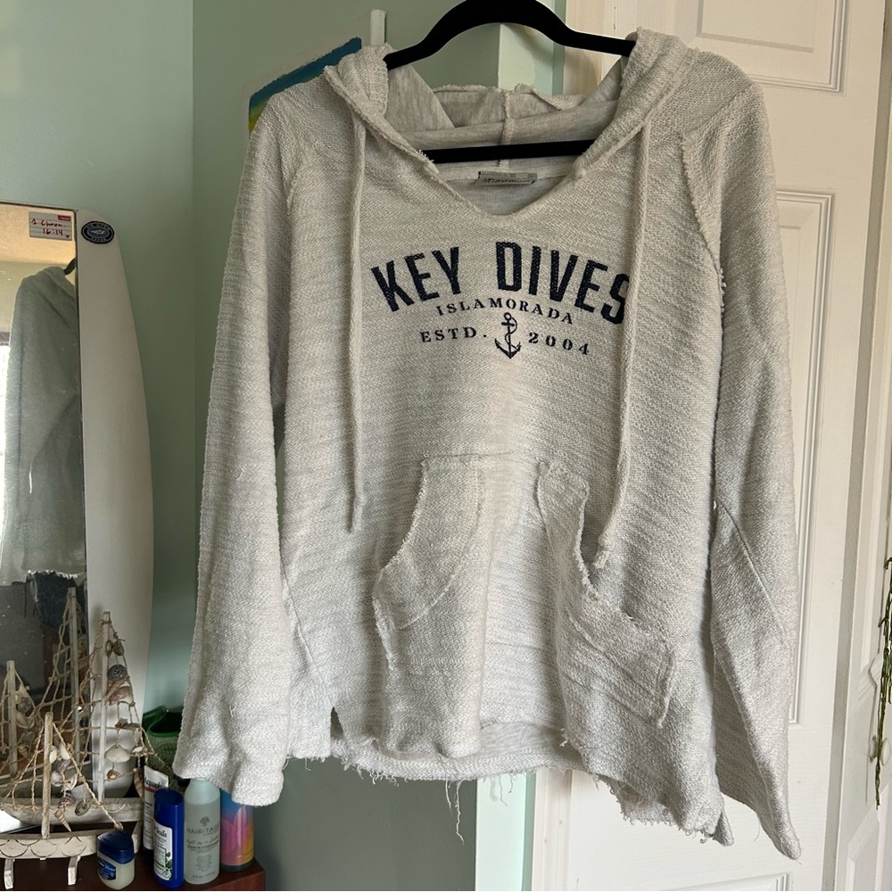 Artisans Key Dives White Beach Hoodie, Size L